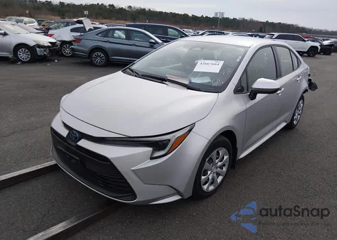 2025 Toyota Corolla Hybrid Le from USA, damaged, VIN JTDBCMFE8SJ037577